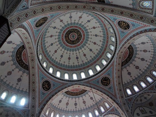 Mrk. Kulliye Cami